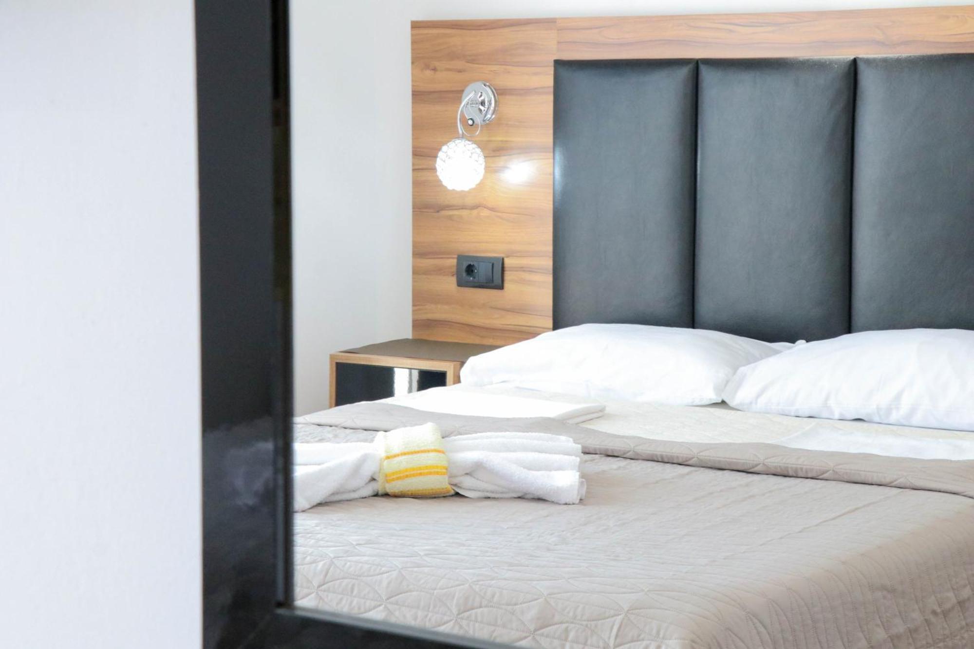 B&B Lovac Hasa 2 Ulcinj Rum bild